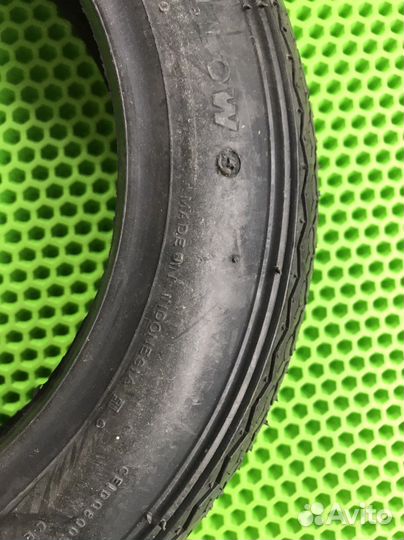 Покрышка ретро 10