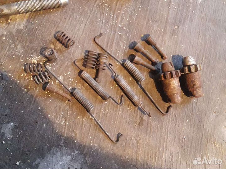 Колодки стояночного тормоза Porsche cayenne 958