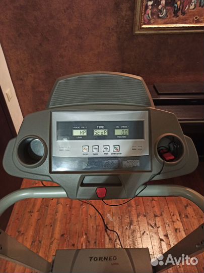 Беговая дорожка электрическая Torneo Linia T-203