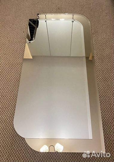 Зеркало настенное