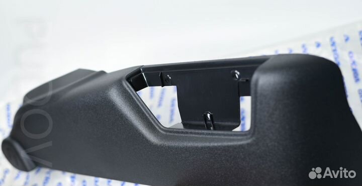 Накладка сидения правая volvoxc90