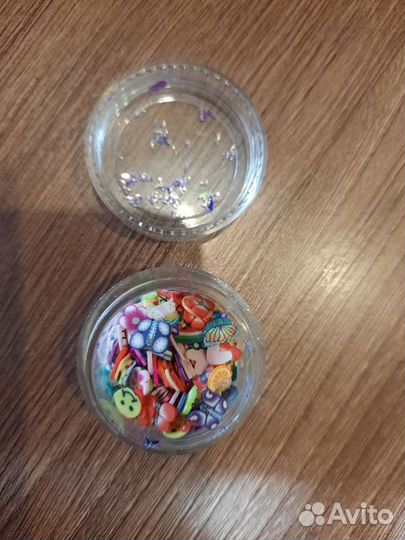 Для дизайна ногтей