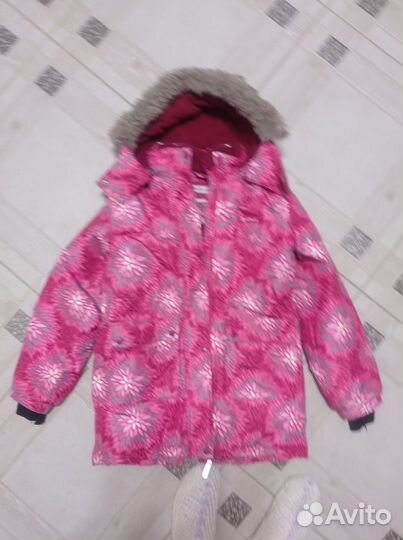 Куртка на девочку