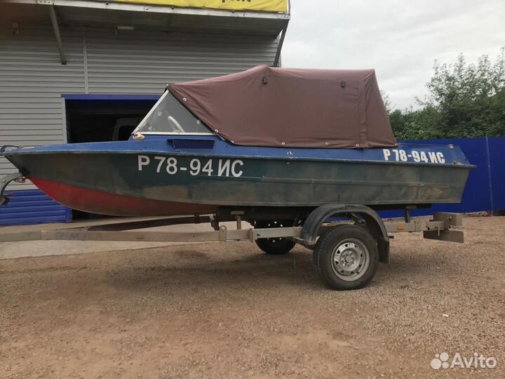 Лодка Крым водомет