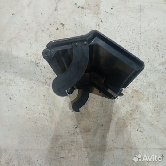 Крышка бардачка Москвич 2141 хетчбек