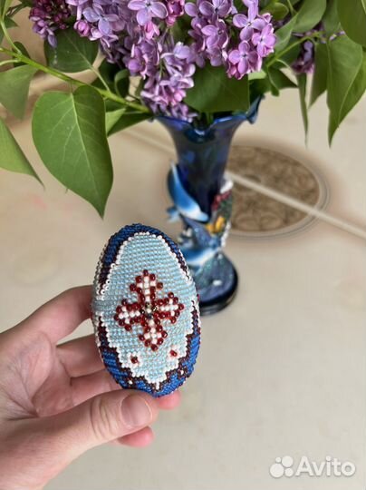 Яйцо из бисера