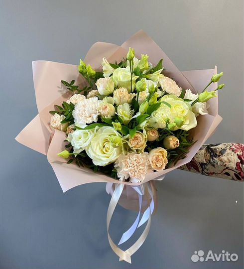Оригинальные авторские букеты из цветов. Доставка