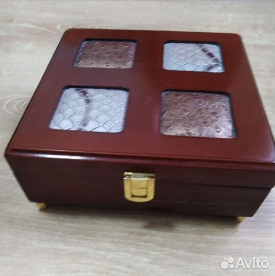 Шкатулка для украшений из дерева
