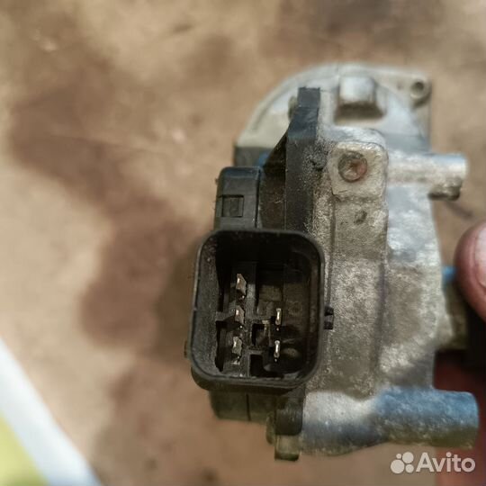 Моторчик стеклоочистителя Kia Rio 3 Solaris 1