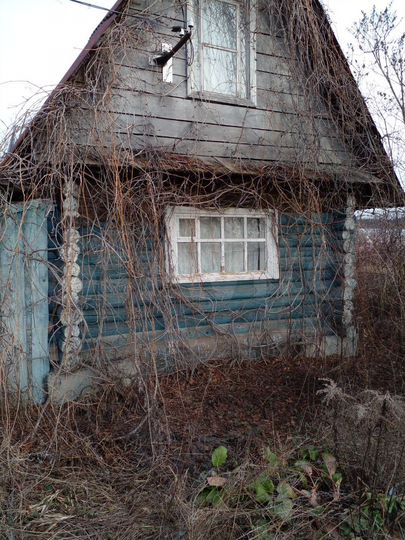 Дом 20 м² на участке 8 сот.