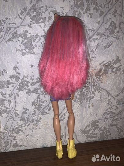 Кукла Монстр Хай Хоулин Вульф Страхотерия