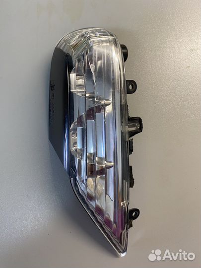 Повторитель поворота в зеркало subaru