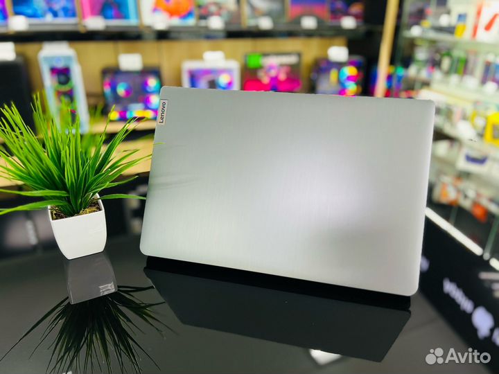Мощный ноутбук Intel Core i5-1235U/DDR4-8/SSD-512