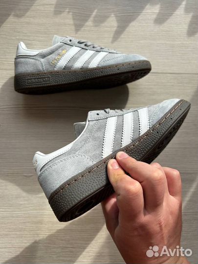 Кроссовки женские adidas handball grey 36-37