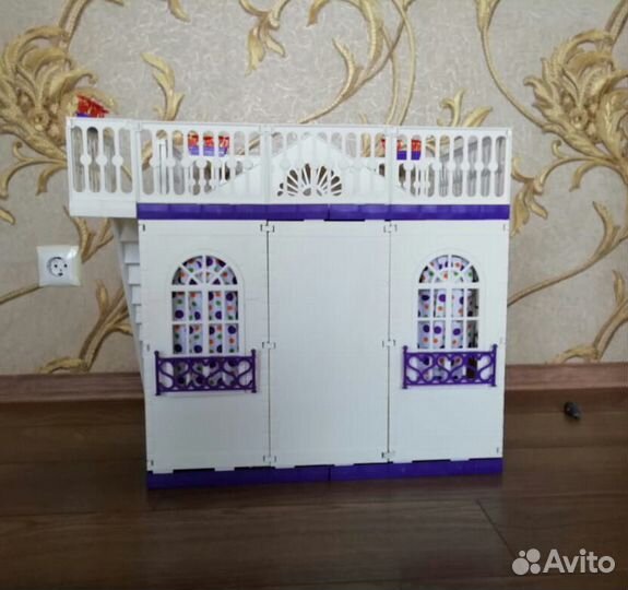 Кукольный домик