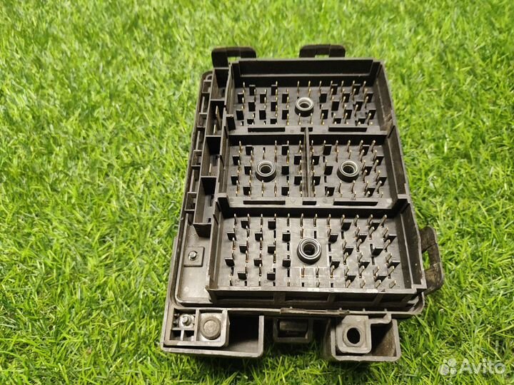 Блок предохранителей kia cerato 1