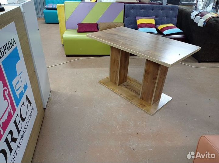 Столы для кафе, ресторанов и баров