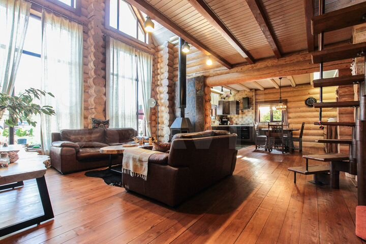 Дом 140 м² на участке 12 сот.