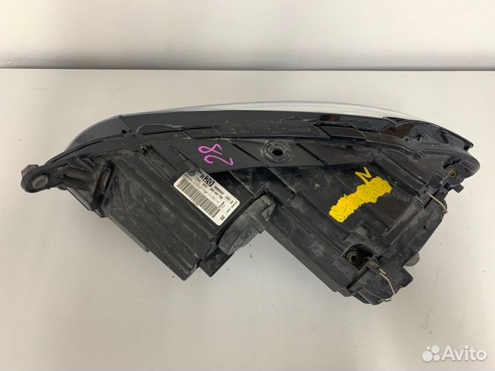 Фара передняя правая Volkswagen Passat B7