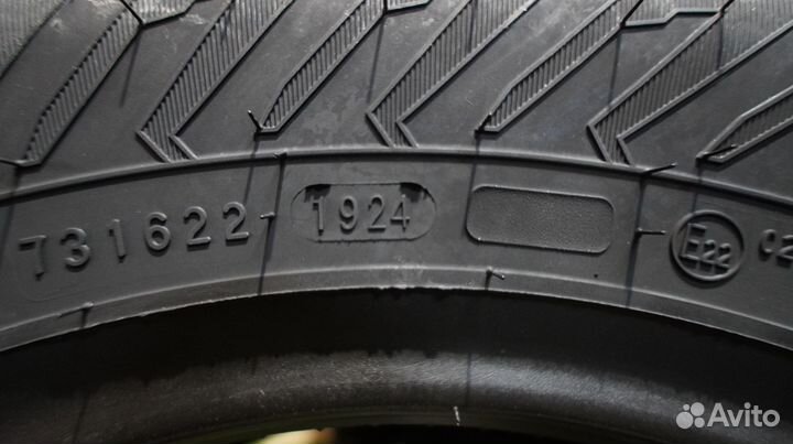 Ikon Tyres Nordman 8 175/70 R13 82T