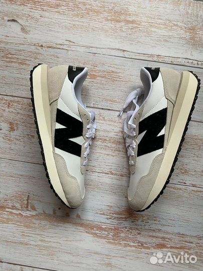 Мужские кроссовки New Balance 237 8US оригинал