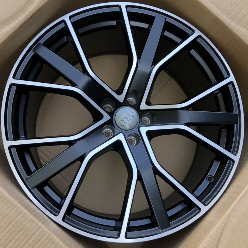Литые диски Audi 9.5×R22 5×112