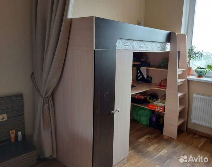 Кровать чердак