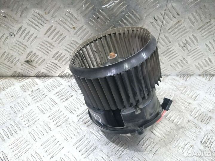 Мотор отопителя BMW X2 F39, X1 F48