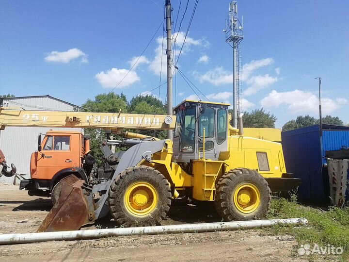 Фронтальный погрузчик XCMG LW420F, 2007