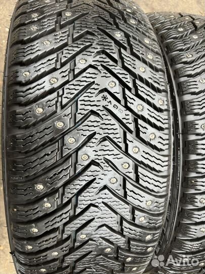 Nokian Tyres Hakkapeliitta 8 215/55 R17