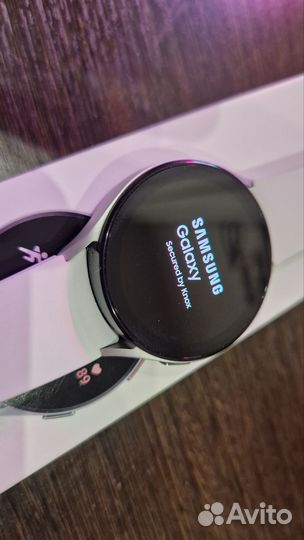 Смарт-часы Samsung Galaxy Watch5 44mm серебро