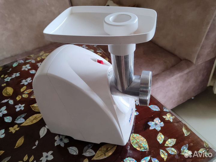 Мясорубка электрическая