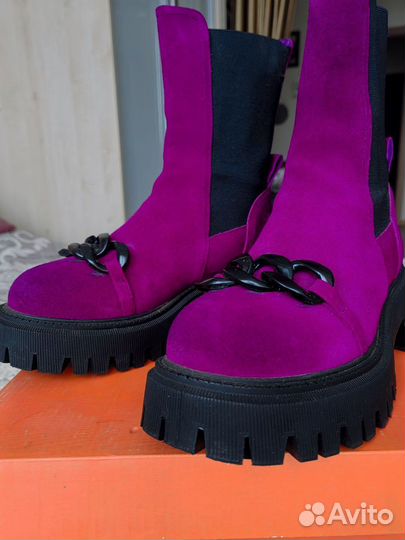 Ботинки челси женские