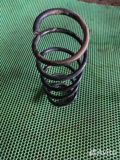 Пружина передняя Opel Astra H Z16XER 2007