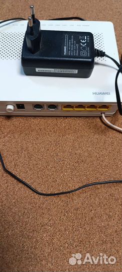 Роутер huawei
