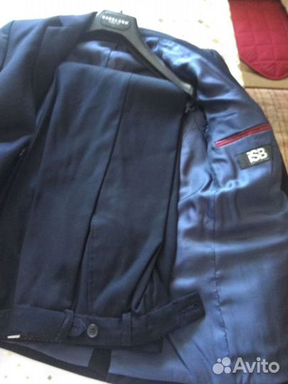 Школьный костюм