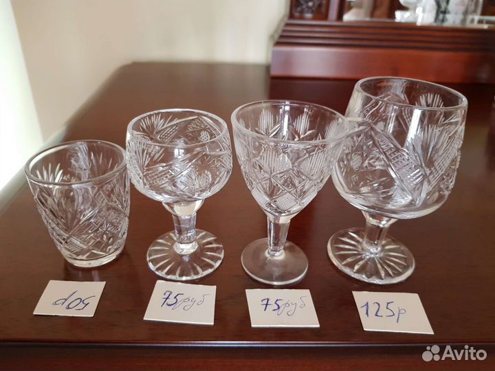Хрустальные стопки,рюмки,бокалы.Блюдо для торта