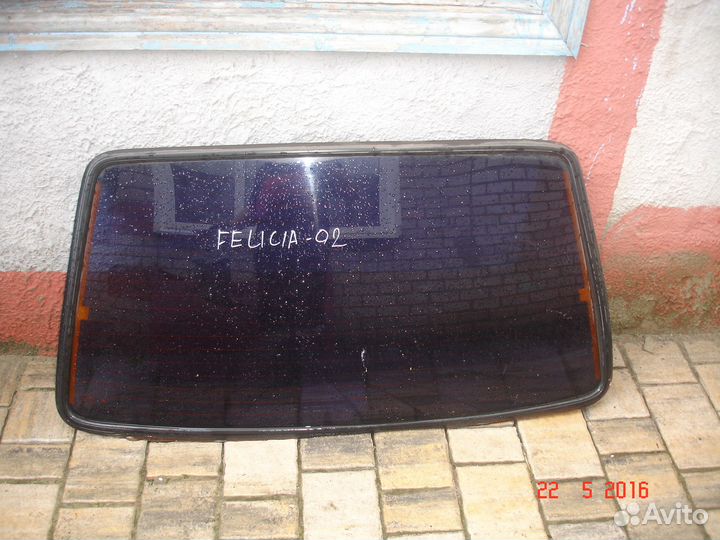 Стекло задний двери Skoda Felicia-Шкода Фелиция
