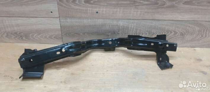 Рамка кузова центральная Nissan Almera G15