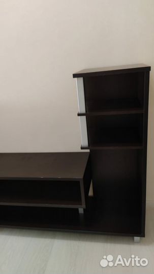 Комплект Тумба под телевизор и вертикальная полка