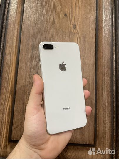 iPhone 8 Plus, 64 ГБ