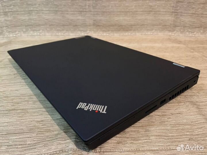 Lenovo ThinkPad P15 4K HDR i7-10750H 32/512 Quadro