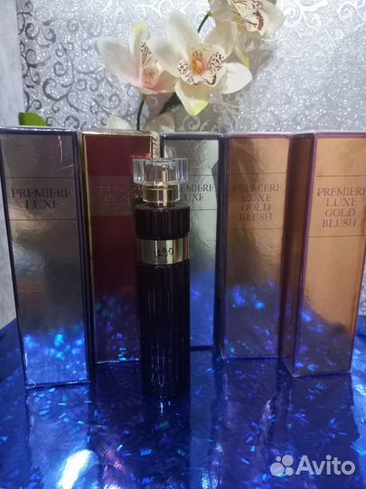 Premiere Luxe /Premiere Luxe Gold Blush Avon