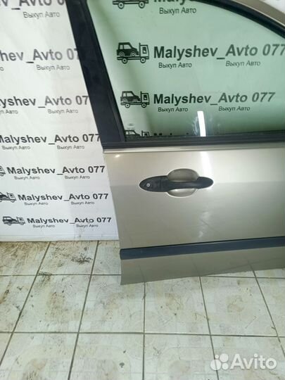 Дверь передняя правая Ford focus 1