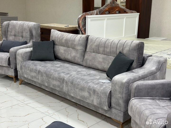 Диван с креслами