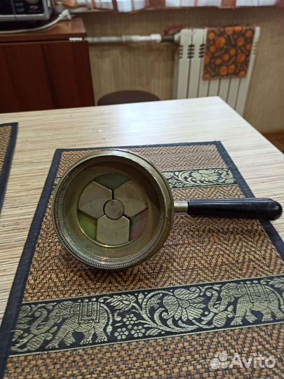 Закаточная машинка для банок