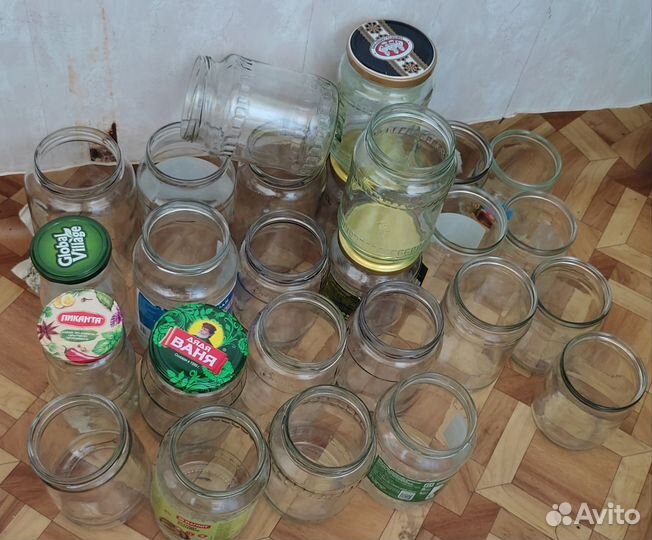 Банка стеклянная