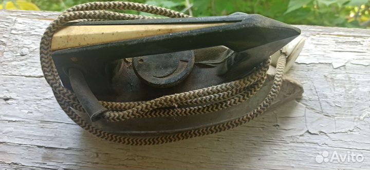 Утюг советский