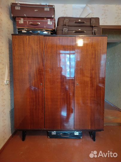 Мебель СССР полированная, орех (Румыния)