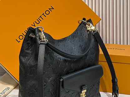 Louis Vuitton Hobo Métis, Москва